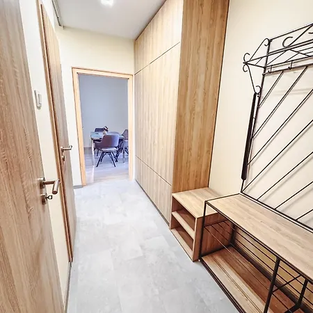 Kodo * İstolni Belgrad